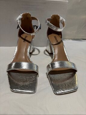 NIB Abound silver sandals.
